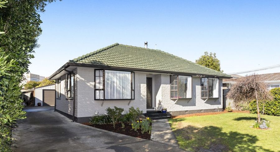  at 36 Gould Crescent, Woolston, Christchurch City, Canterbury