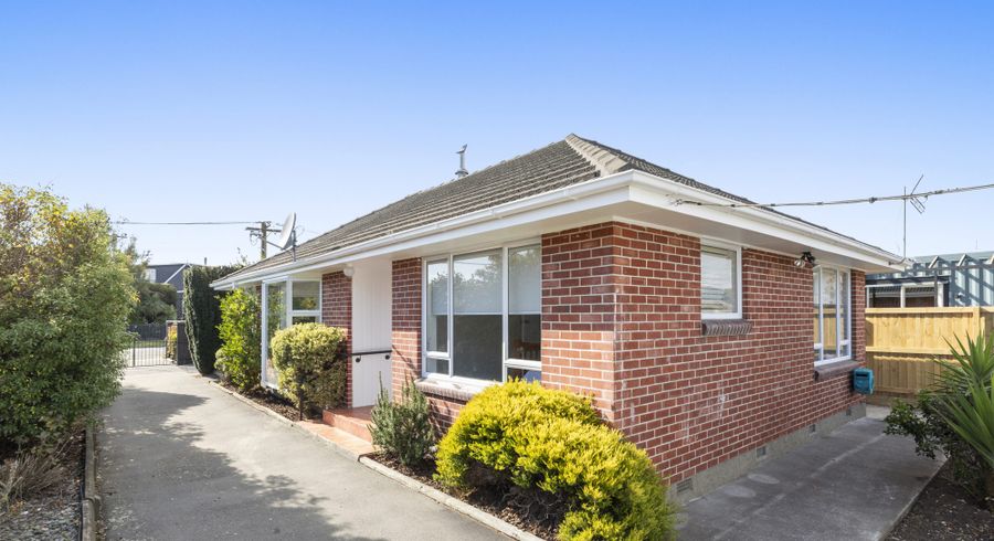  at 16 Pine Avenue, South New Brighton, Christchurch City, Canterbury