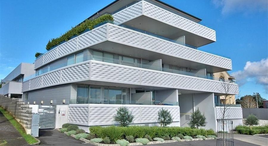  at 2T/444 Great North Rd, Grey Lynn, Auckland City, Auckland