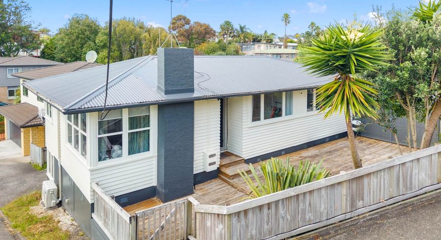  at 19 Kelwyn Road, Kelston, Waitakere City, Auckland