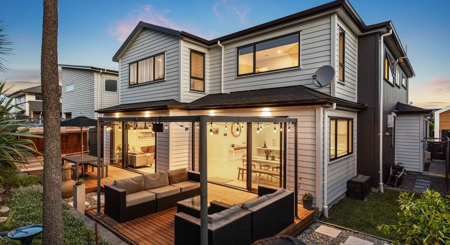  at 16 Keel Street, Long Bay, North Shore City, Auckland