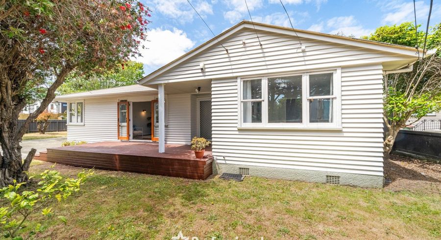 at 126 Cambridge Terrace, Fairfield, Lower Hutt, Wellington