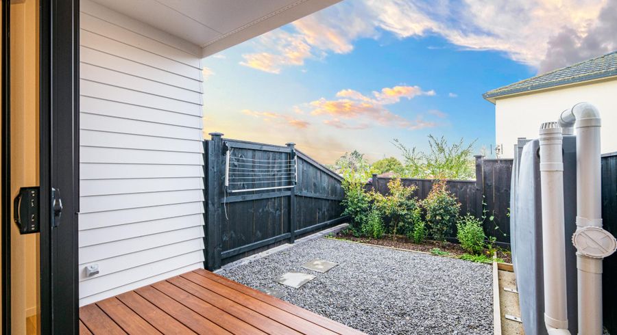  at Lot 7, 82 Rosewarne Crescent, Glendene, Waitakere City, Auckland