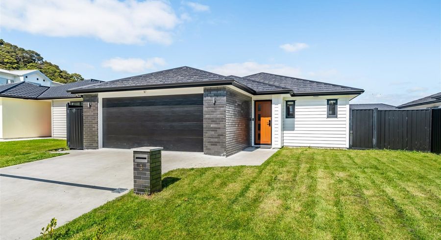  at 3 Dahl Drive, Wallaceville, Upper Hutt