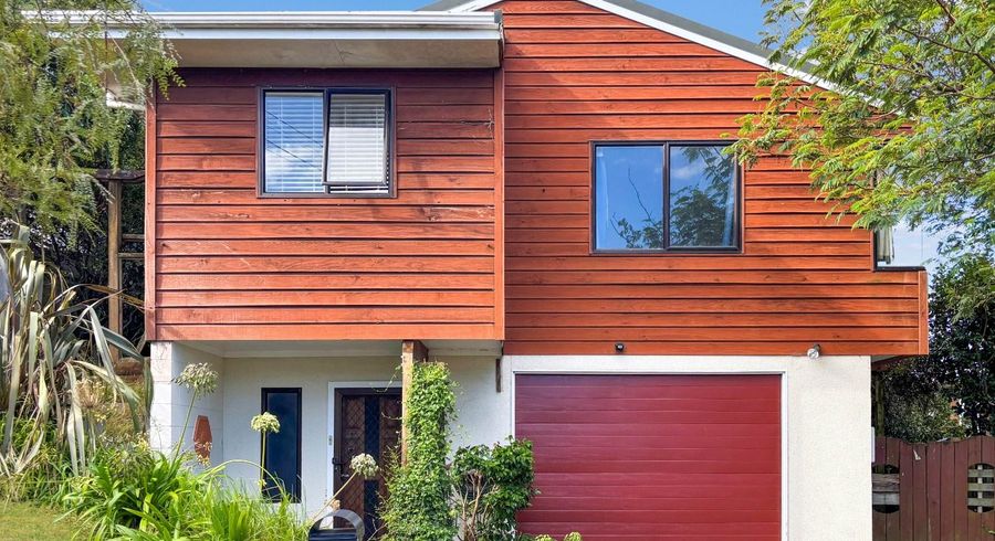  at 29 Sweetman Avenue, Paraparaumu Beach, Kapiti Coast, Wellington