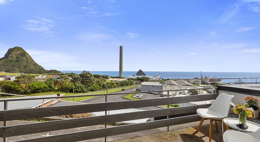  at 2/31 Findlay Street, Moturoa, New Plymouth, Taranaki