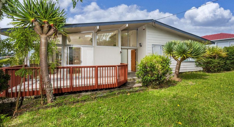  at 35 Triangle Road, Massey, Waitakere City, Auckland