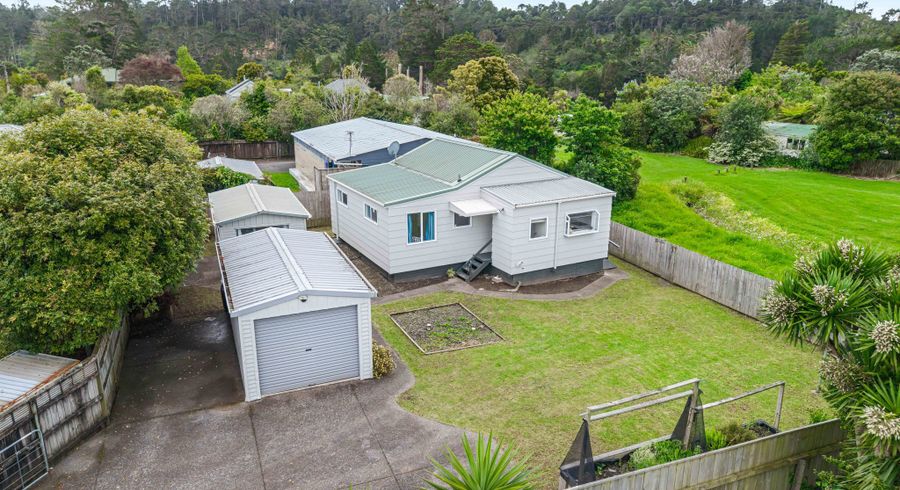  at 11B Knox Road, Swanson, Waitakere City, Auckland