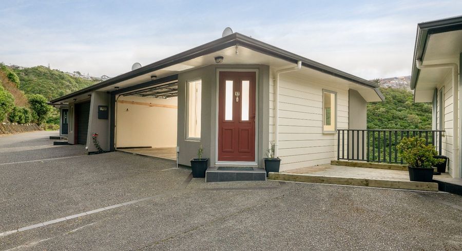 at 17F Onslow Road, Khandallah, Wellington