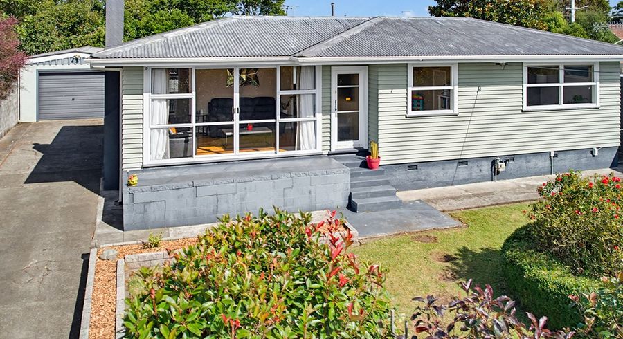  at 4 Perth Place, Awapuni, Palmerston North, Manawatu / Whanganui