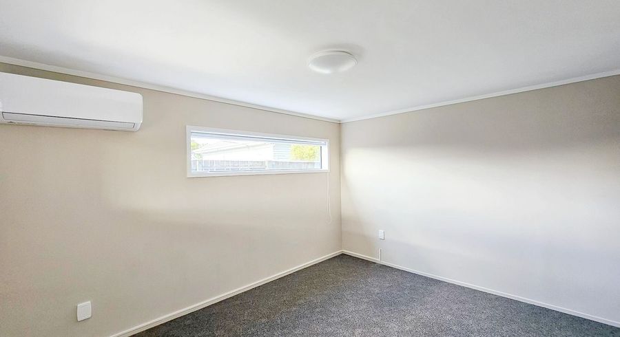  at 125 Birkdale Road, Birkdale, Auckland