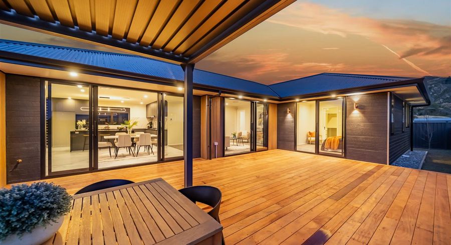  at 17 Cynisca Cres, Wallaceville, Upper Hutt, Wellington