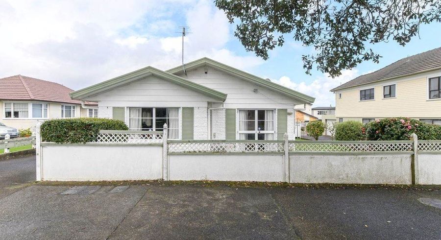  at 1/389 Blockhouse Bay Road, Blockhouse Bay, Auckland City, Auckland