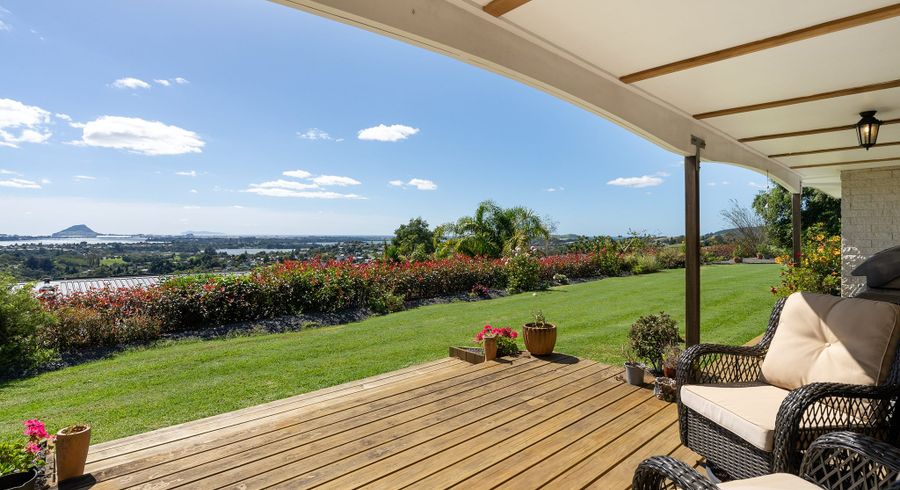  at 12 Tobacco Hill, Welcome Bay, Tauranga