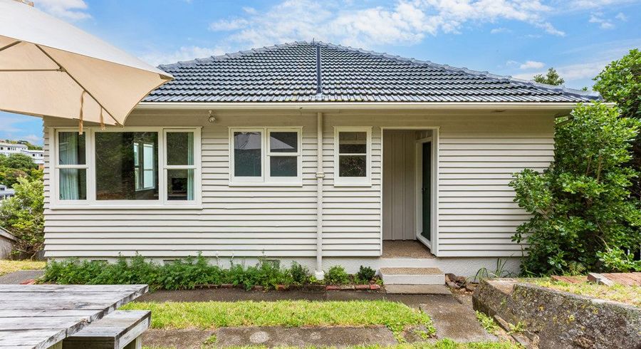  at 18 Elphinstone Avenue, Strathmore Park, Wellington, Wellington