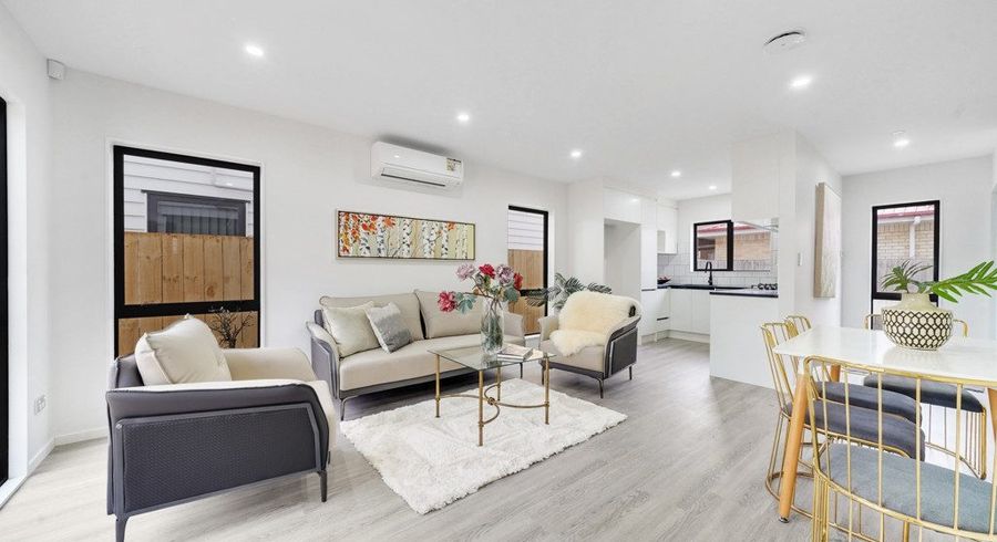  at 115B Russell Road, Manurewa, Manukau City, Auckland