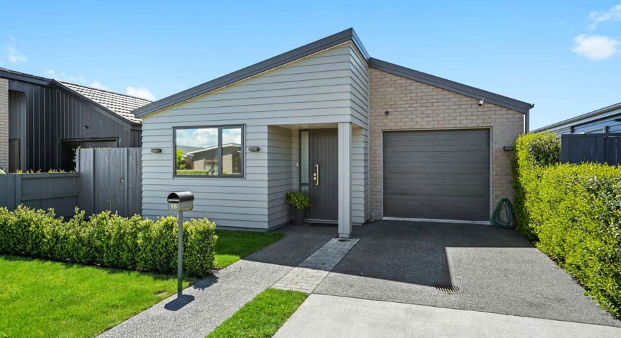  at 16 Hapu Avenue, Baverstock, Hamilton
