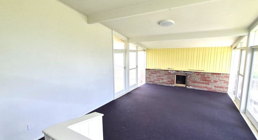  at 4 Jukes Place, Otara, Manukau City, Auckland