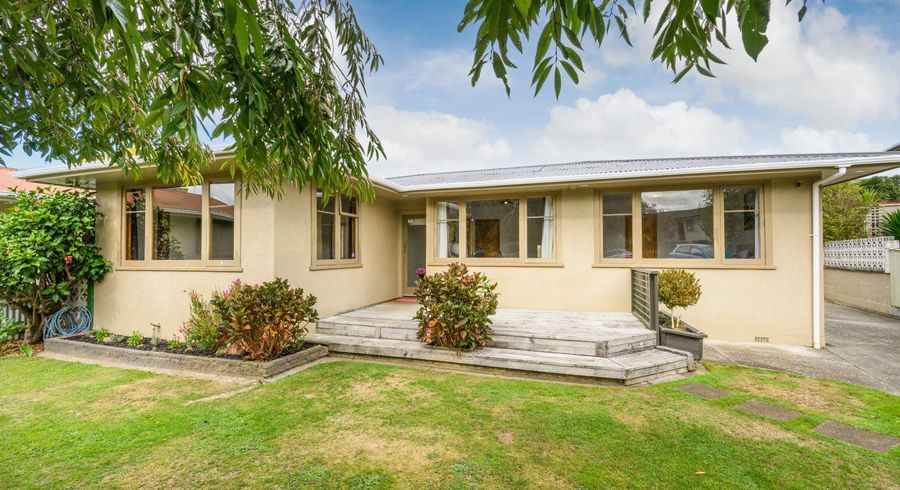  at 55 Parkland Crescent, Terrace End, Palmerston North