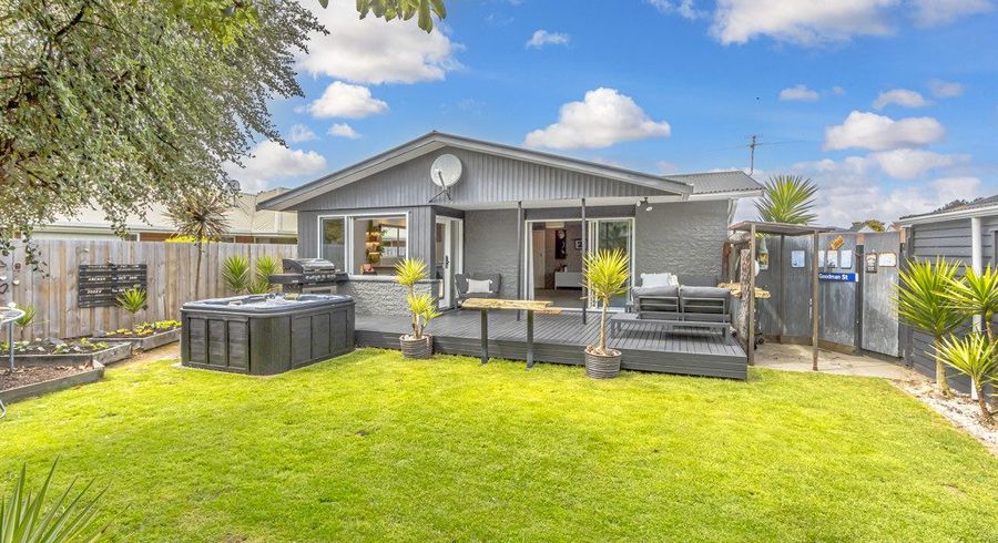  at 22 Four Elms Place, Parklands, Christchurch