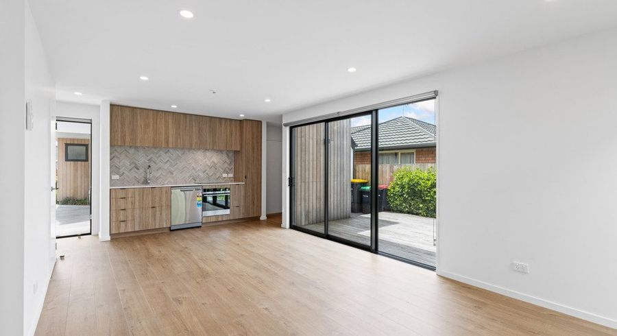  at 2/37 Maxwell Street, Riccarton, Christchurch City, Canterbury