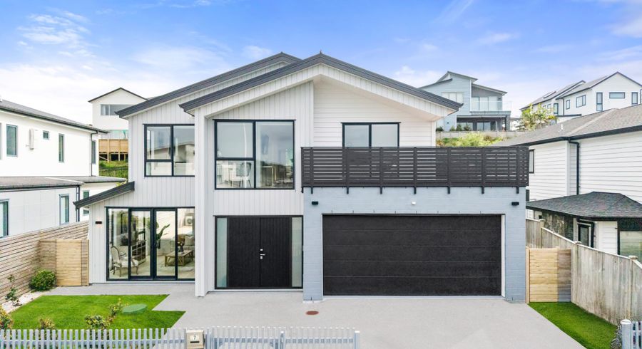 at 7 Hanikura Street, Long Bay, North Shore City, Auckland