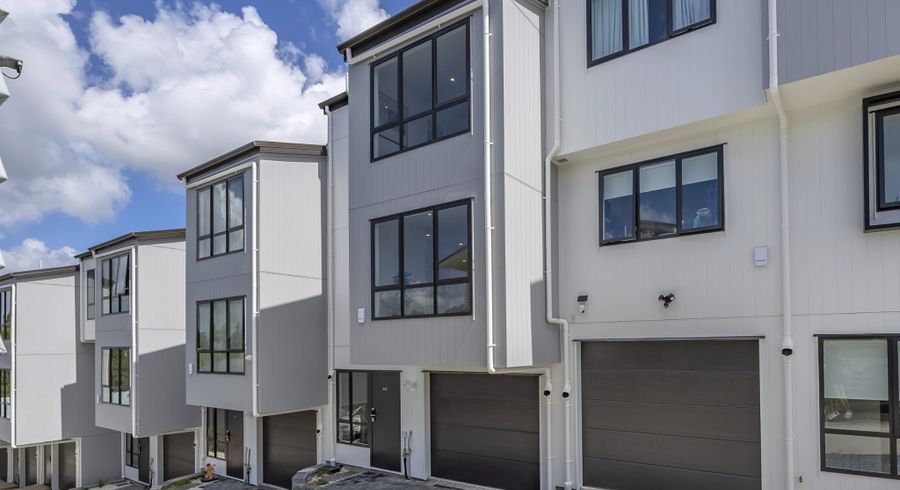  at 8/8 Sheehan Road, Te Atatu South, Waitakere City, Auckland