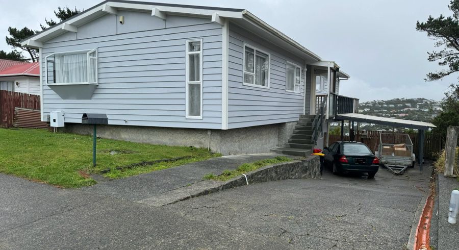  at 42 Edgecombe Street, Newlands, Wellington