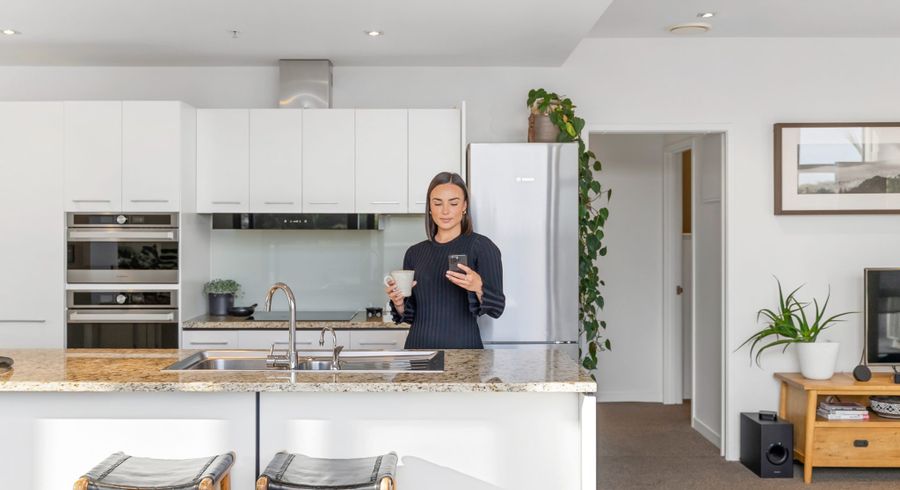  at 111/16 Huron Street, Takapuna, North Shore City, Auckland