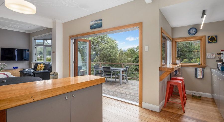  at 5 Jackson Street, Island Bay, Wellington