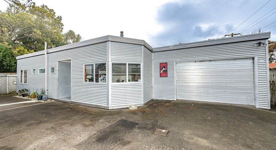  at 32B Kings Avenue, Gonville, Whanganui, Manawatu / Whanganui