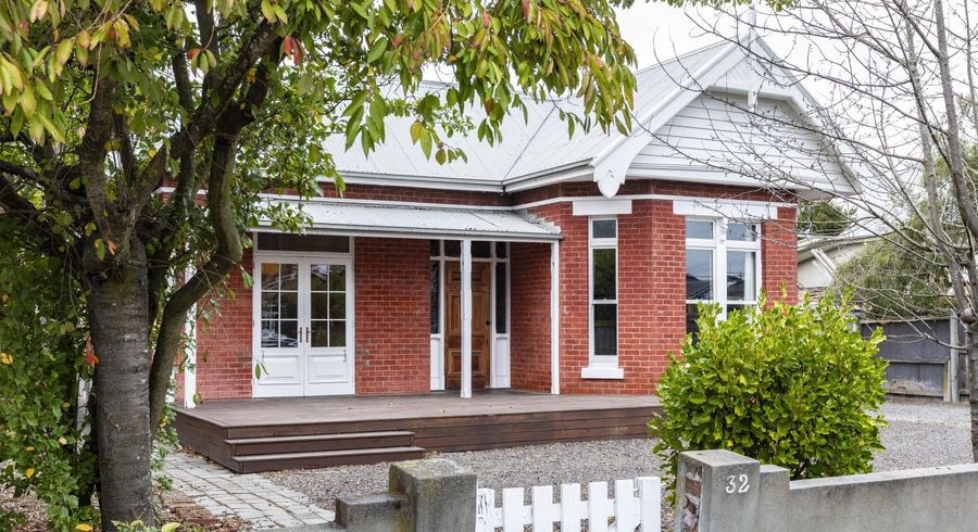 at 32 Leitch Street, Somerfield, Christchurch