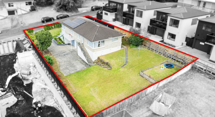  at 1 & 2/3 Cheryl Place, Hillcrest, North Shore City, Auckland