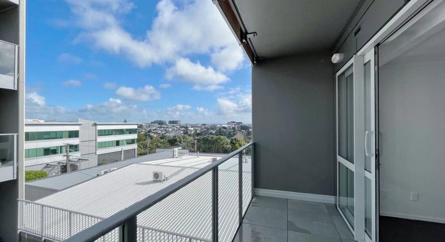  at 3N/20 Charlotte Street, Eden Terrace, Auckland