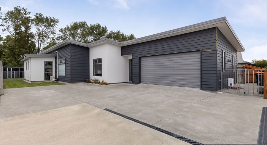  at 12 Ivy Lane, Kelvin Grove, Palmerston North, Manawatu / Whanganui