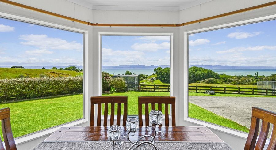  at 1801 East Coast Road, Kaiaua, Franklin, Auckland