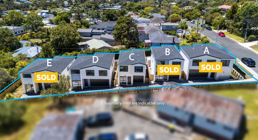  at 21C Barron Drive, Green Bay, Waitakere City, Auckland