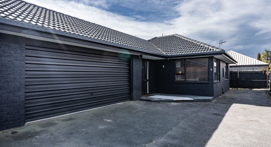  at 16b Beauford Place, Parklands, Christchurch City, Canterbury