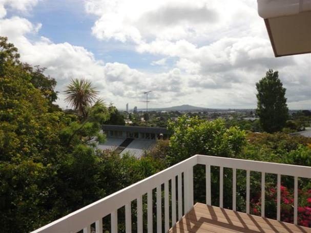  at 85A Raleigh Road, Northcote, North Shore City, Auckland