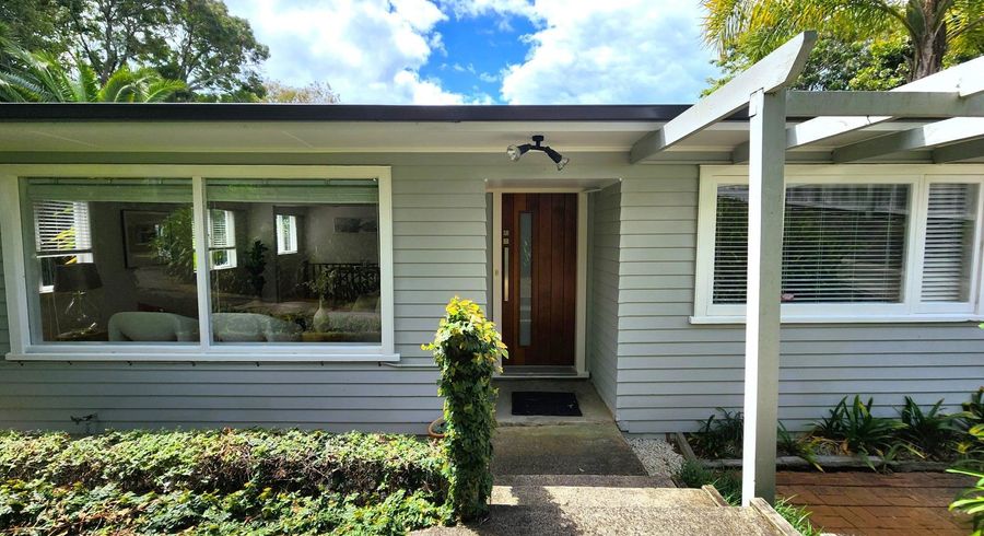  at 27 Hartland Avenue, Glendowie, Auckland