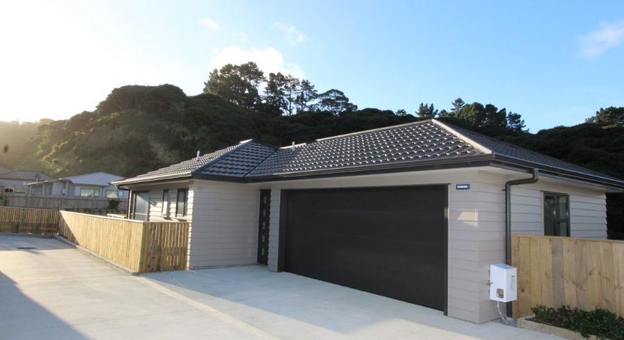  at 20 Moonsail Drive, Whitby, Porirua, Wellington