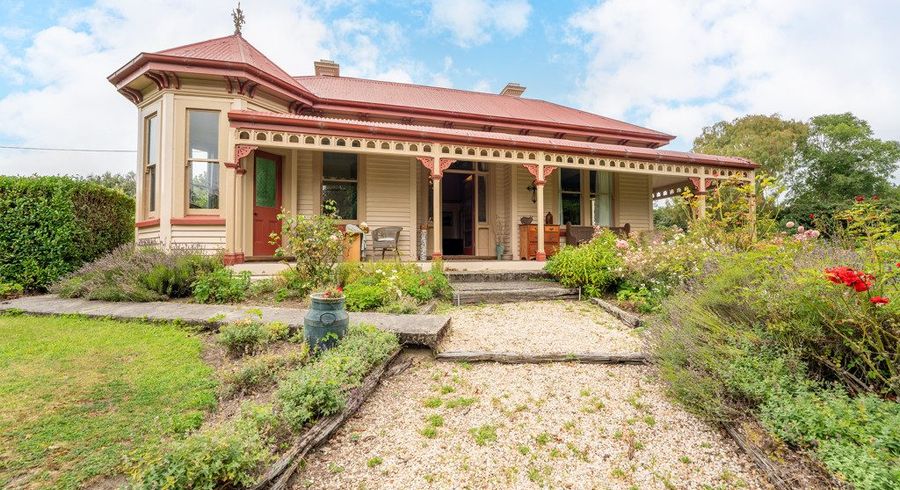  at 6 Orr Street, Duntroon