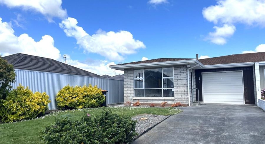  at 5 Innes Place, Roslyn, Palmerston North, Manawatu / Whanganui