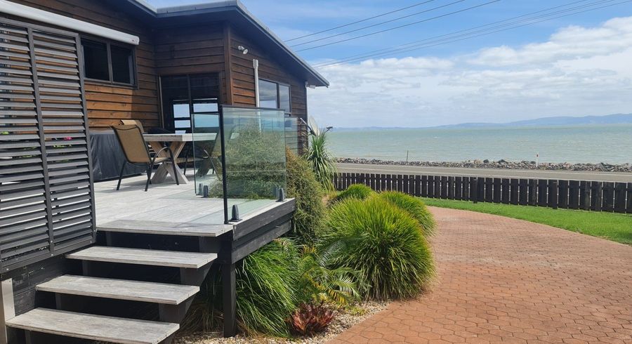  at 1 Springfield Avenue, Thornton Bay