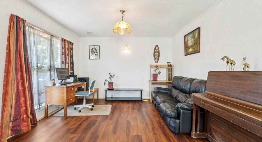  at 2/32 Latham Avenue, Pakuranga, Manukau City, Auckland