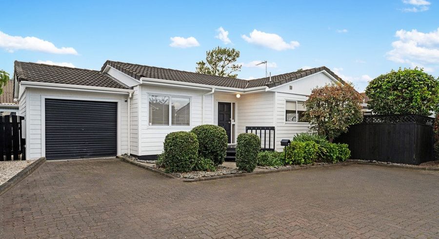  at 116M Michaels Avenue, Ellerslie, Auckland