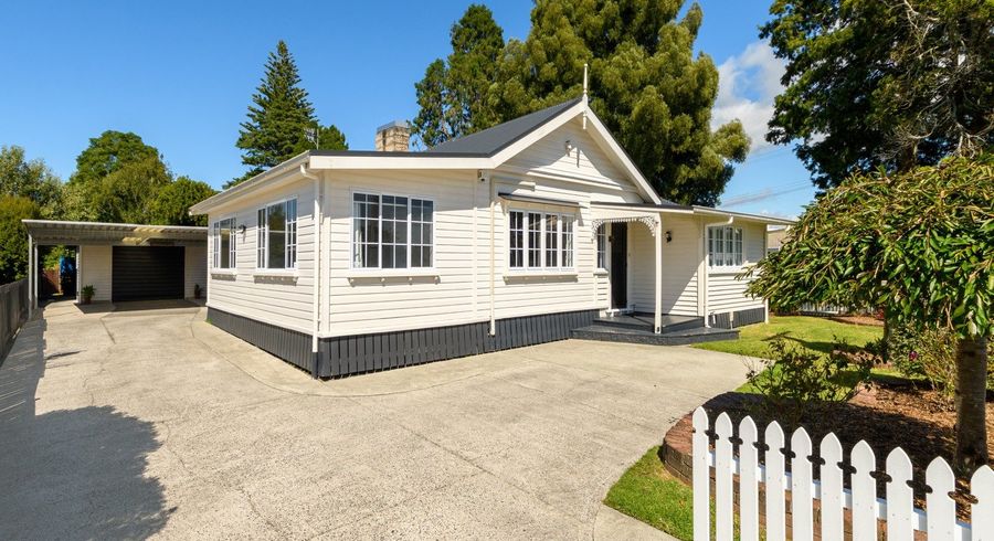  at 92 Eighteenth Avenue, Avenues, Tauranga, Bay Of Plenty