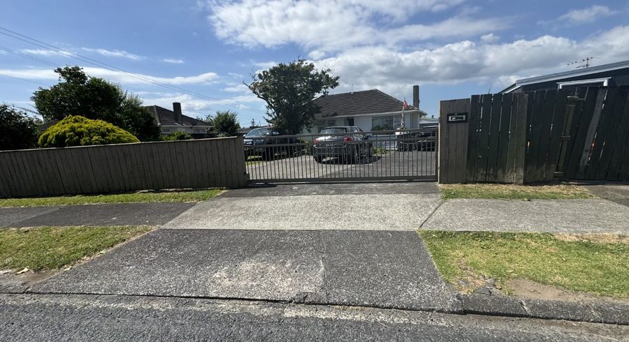  at 10 Raglan Street, Mangere East, Manukau City, Auckland