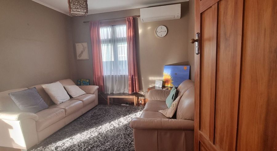  at Waterloo, Lower Hutt, Wellington