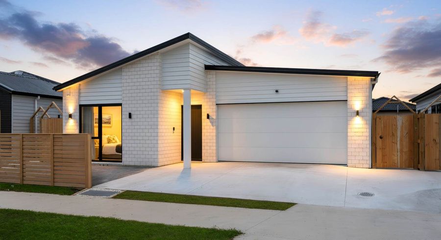  at 20 Pupu Crescent, Opaheke, Papakura, Auckland